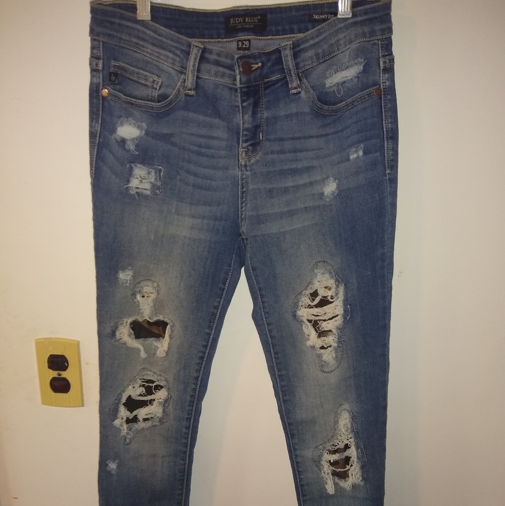 Skinny jeans
